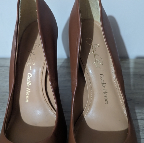 Shoes of Prey Custom Made Heels for Cecile Horton The Flash TV Series Size 6.5 - Picture 5 of 16